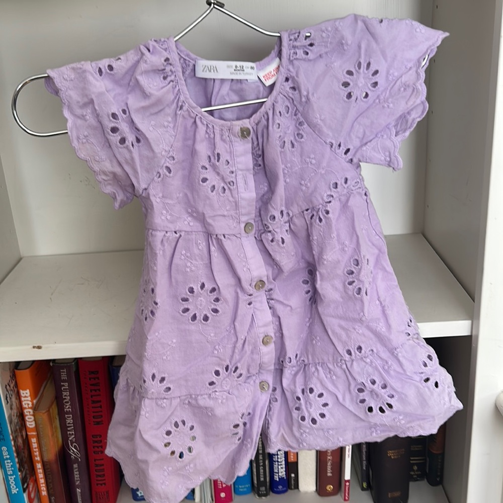 Perfect summer dress. Easy to wash and wear.